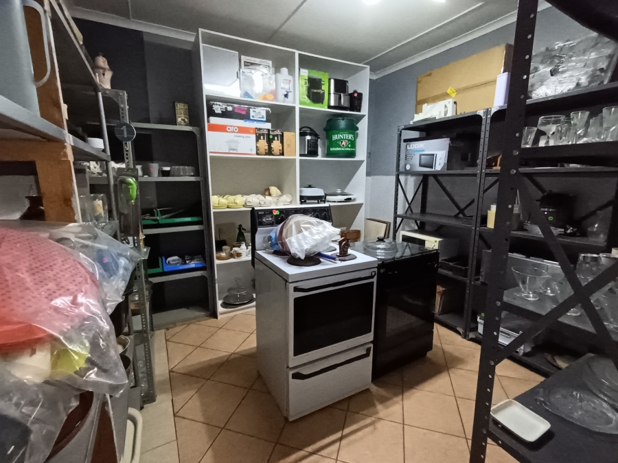 Commercial Property for Sale in Jeffreys Bay Central Eastern Cape